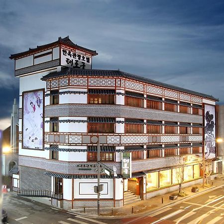 Jeonju Hanok Taejogung Hotel מראה חיצוני תמונה